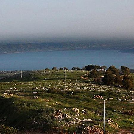 A Window To Kinneret Safed Exterior photo